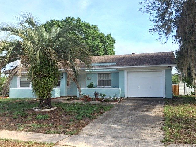1st image of 801 Bahia Dr