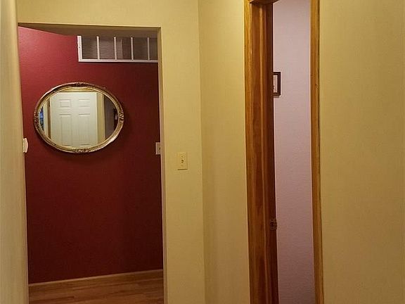 3rd image of 214 N Conch Dr