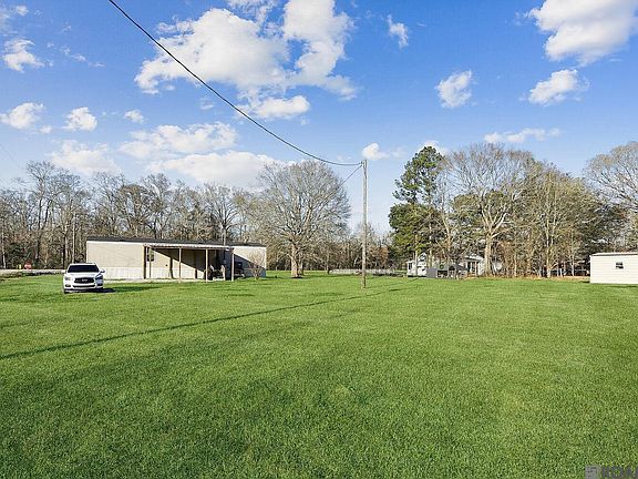 4th image of 7970 Lower Zachary Rd