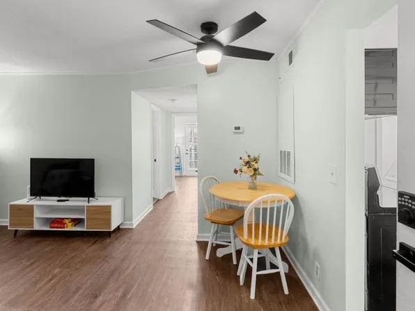 2325 Elliston Pl APT 410, Nashville, TN 37203