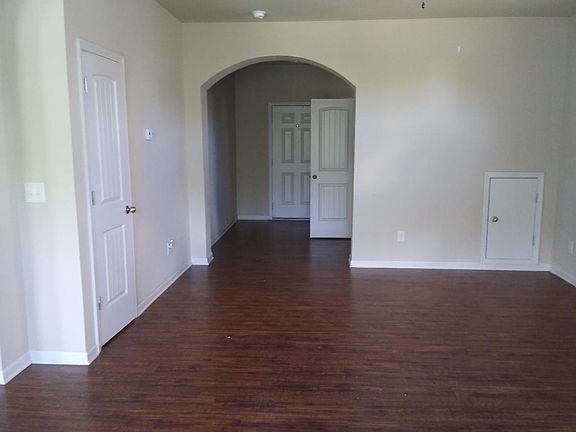 2nd image of 129 Centerra Springs Dr