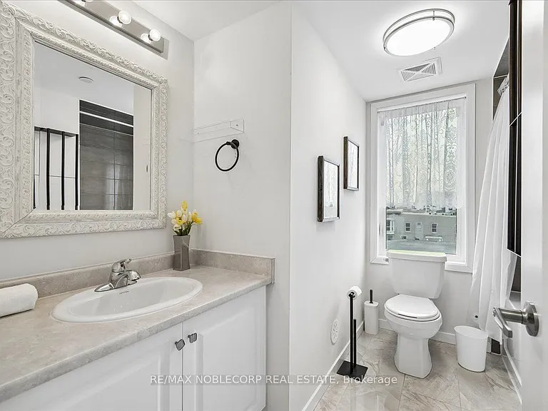 600 Alex Gardner Cir #116 — Photo 30