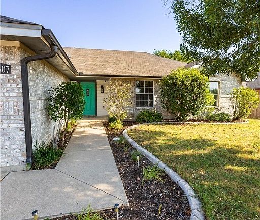 3rd image of 4507 Mallard Ln