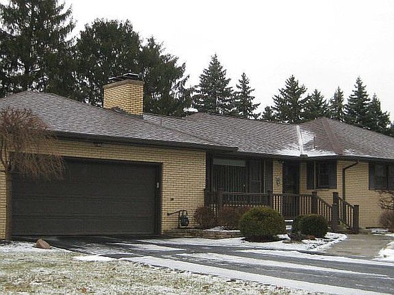 2nd image of 1100 Wilshire Dr