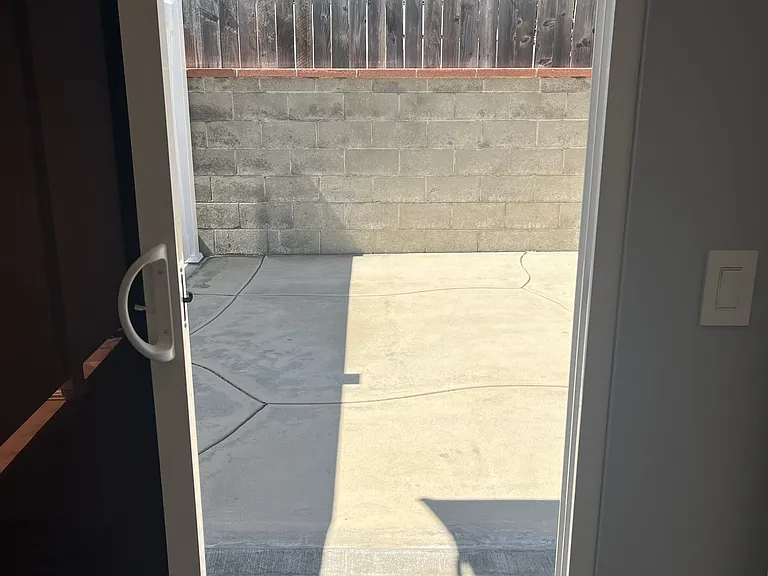 1201 N Niagara St #101 — Photo 7