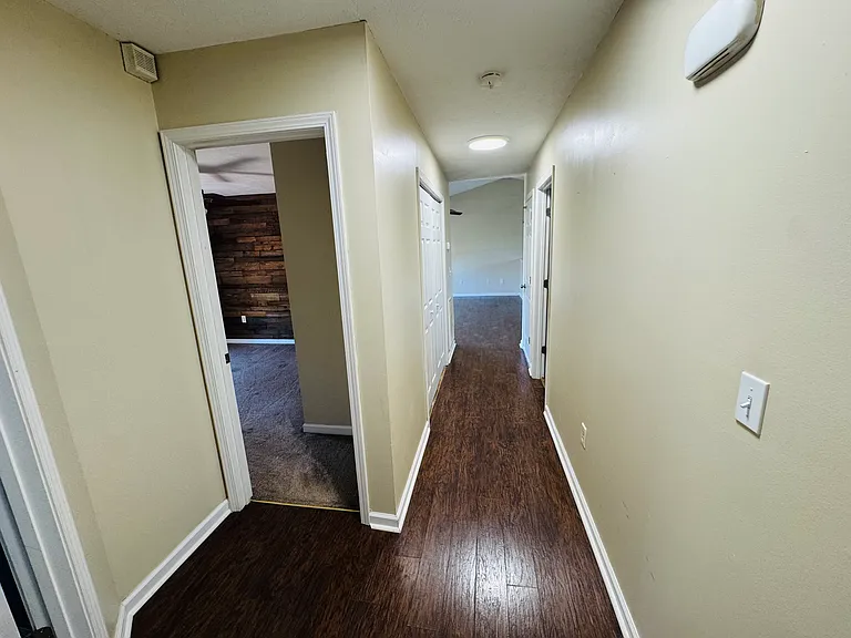 6832 Greenbrook Dr — Photo 15