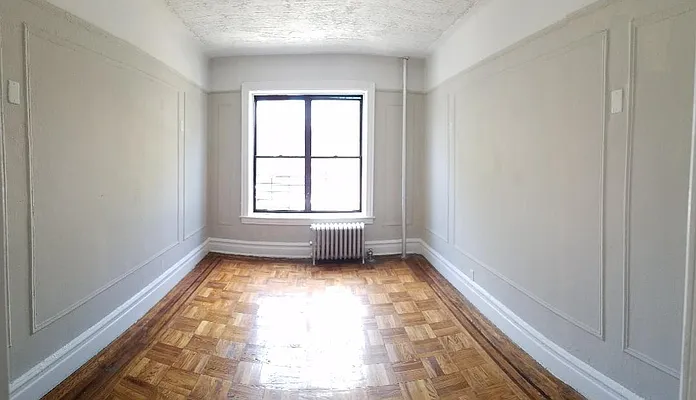 Rented by Smart NY Realty LLC | media 6