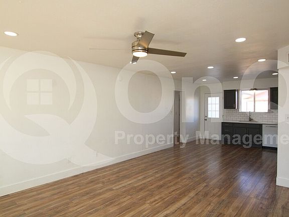 3rd image of 3132 E Edgewood Ave