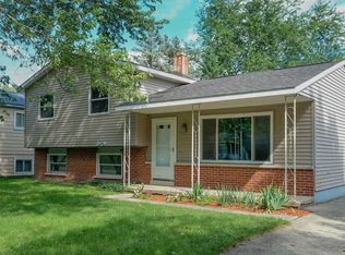 5635 Cranston St, Portage, MI 49002