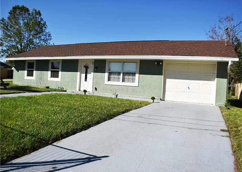 1st image of 8 Tangerine Dr