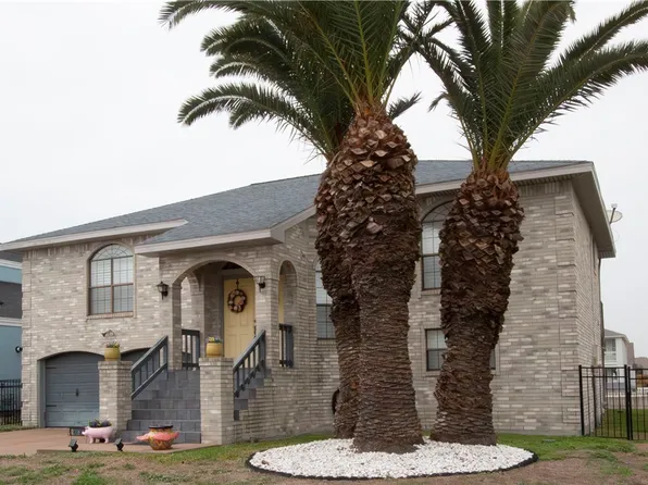 108 Tarpon Ct, Aransas Pass, TX 78336