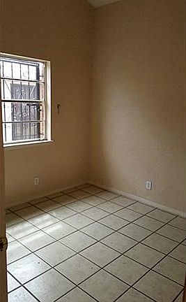 5th image of 10011 Caribou Dr Unit A