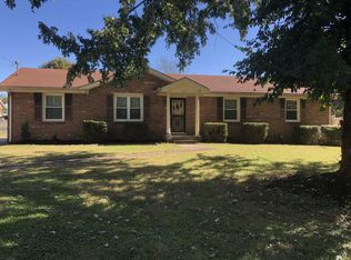114 James Dr, Clarksville, TN 37042
