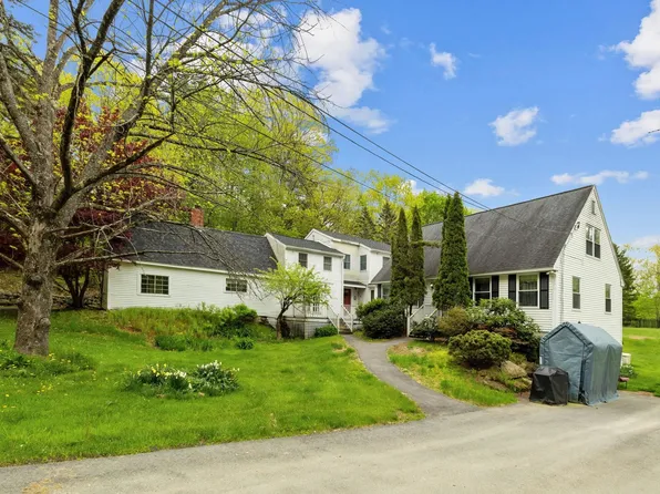 5 Perry Road, Deerfield, NH 03037