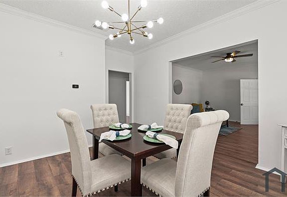 5th image of 6108 Lottie St