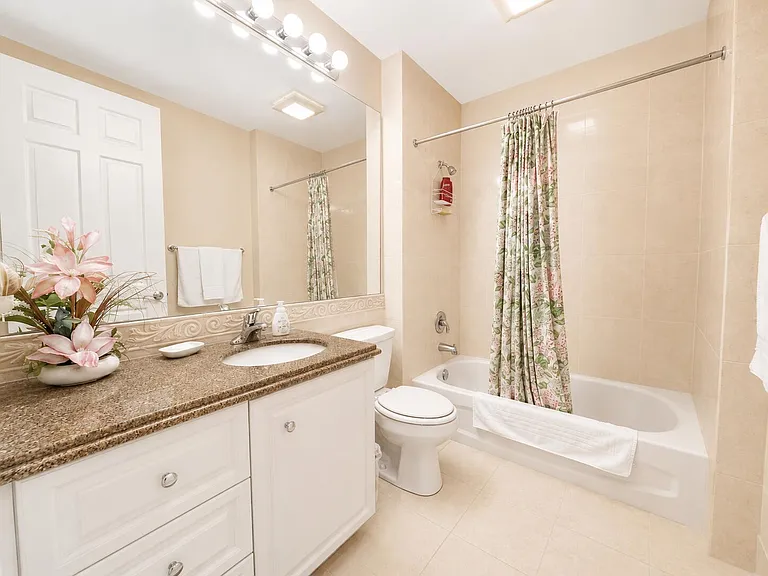 4 Harbour Isle Dr E #Penthouse 4 — Photo 7