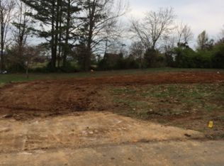 6137 Woodcrest Dr, Morristown, TN 37814
