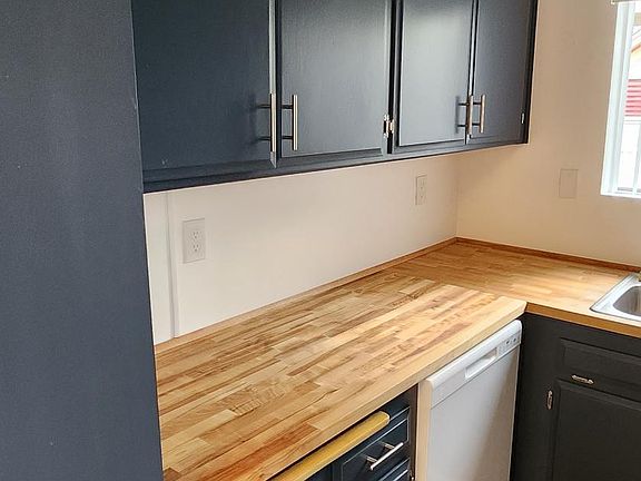 5th image of 3536 1st Ave Unit 1