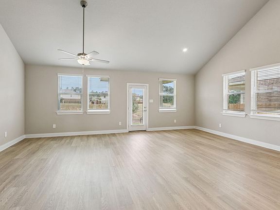 4th image of 2823 Clapbread Ln