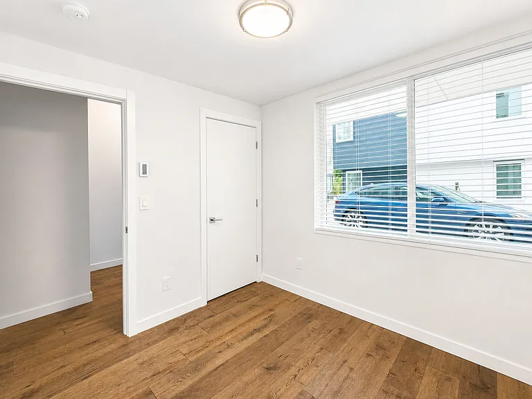 Bedroom #1