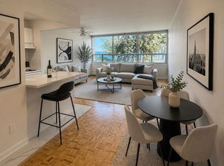 2 Royal York Rd #105, Toronto, ON M8V2S6