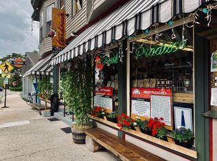 74 Lawn Ave, Portland, ME 04103