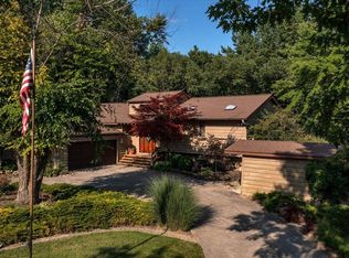 12431 Van Buren St, Crown Point, IN 46307