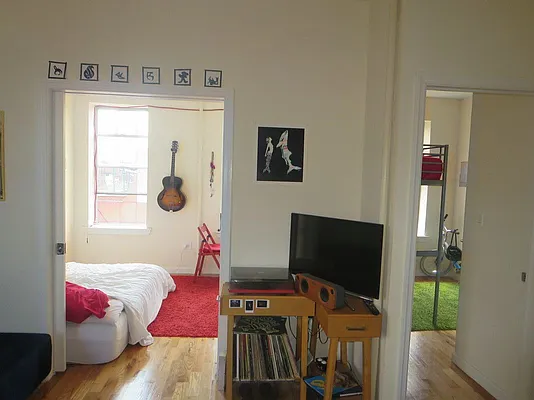 Rented by CNC-Assets | media 16