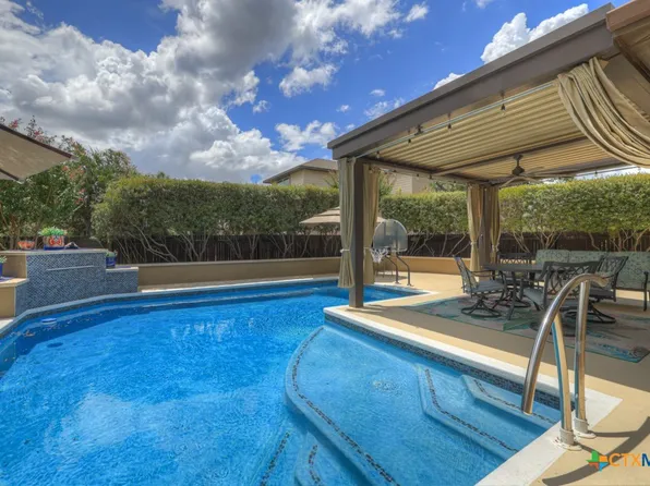 1033 Carriage Loop, New Braunfels, TX 78132
