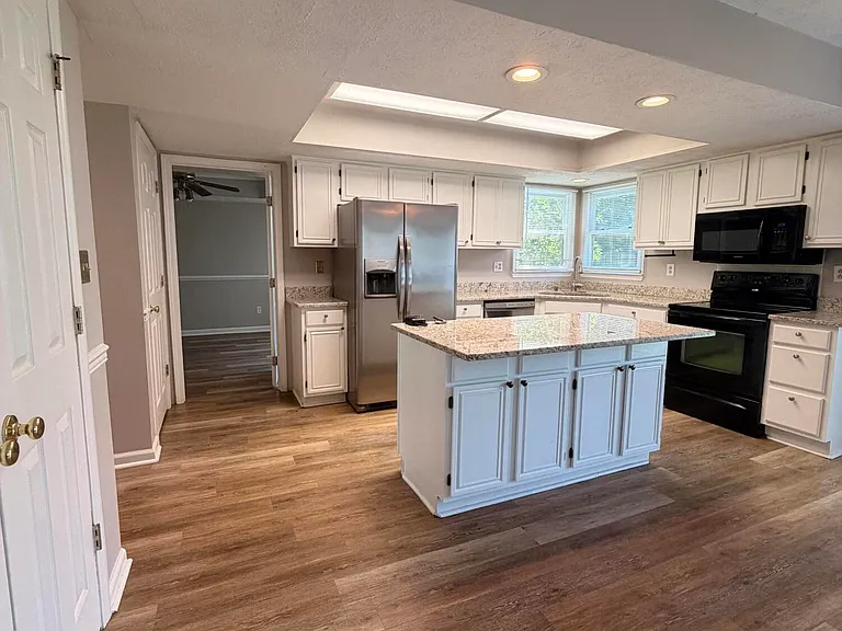 3820 Muirfield Pl — Photo 5