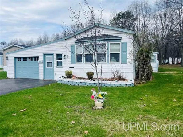 155 29th St Lot 96, Gladstone, MI 49837