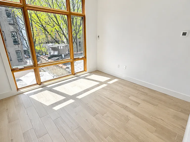 582 E 138th St #B3 — Photo 2
