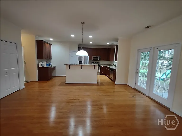 72 Patriot Dr — Photo 6