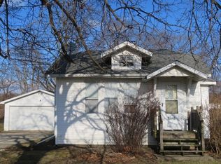 8045 Antioch Rd, Salem, WI 53168
