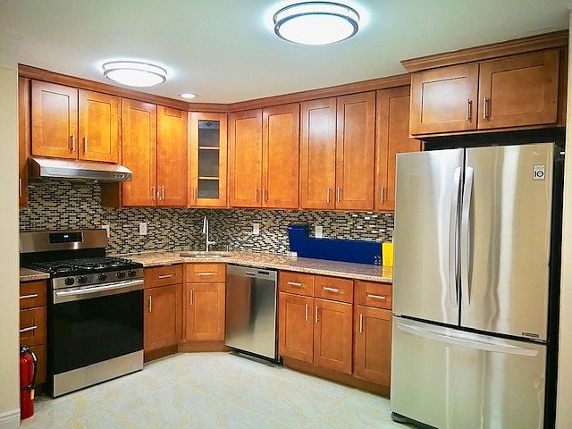 1st image of 8311 13th Ave #2
