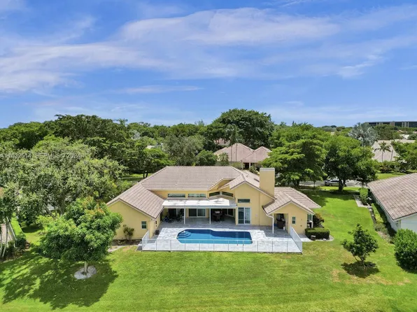 4495 Woodfield Blvd, Boca Raton, FL 33434