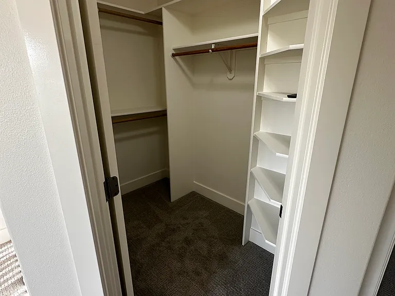 2125 S Amy Ave — Photo 4