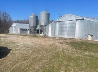 19130 Iris Rd, Neosho, MO 64850