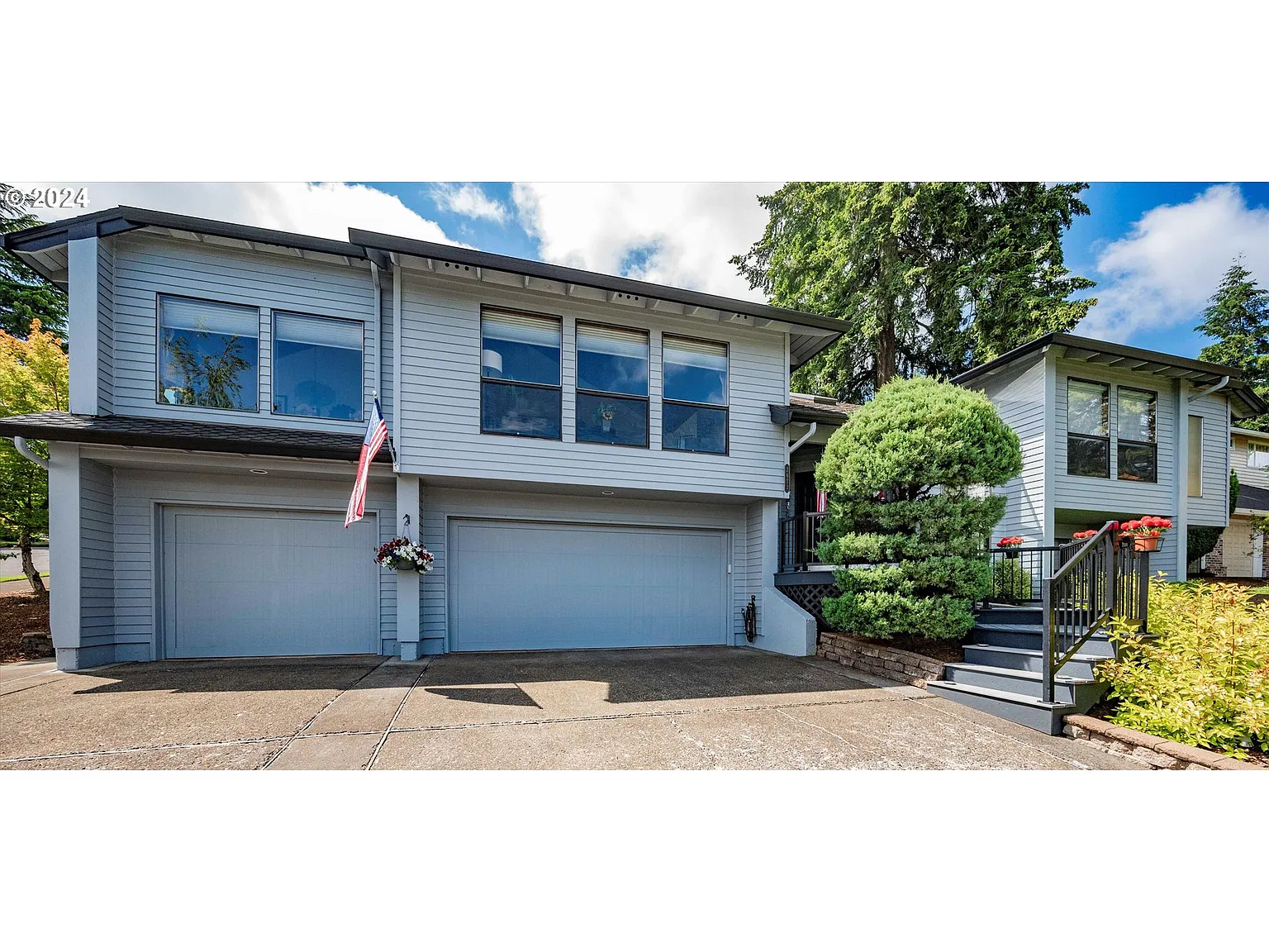 2673 Carriage Way photo 1