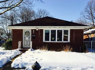 13824 222nd St, Springfield Gardens, NY 11413