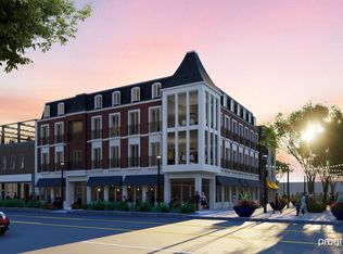 110 W Savidge St #307, Spring Lake, MI 49456