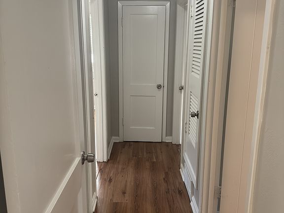 5th image of 4742 Violet Ave