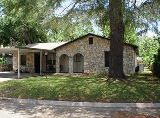 612 Rees St, Kerrville, TX 78028