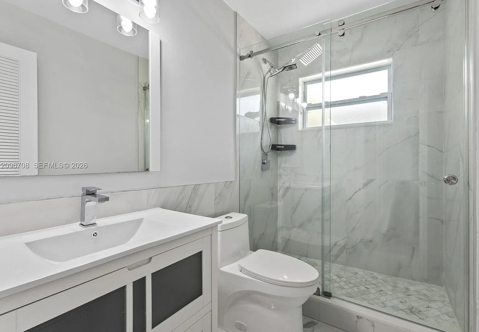 3311 SW 90th Ave — Photo 4