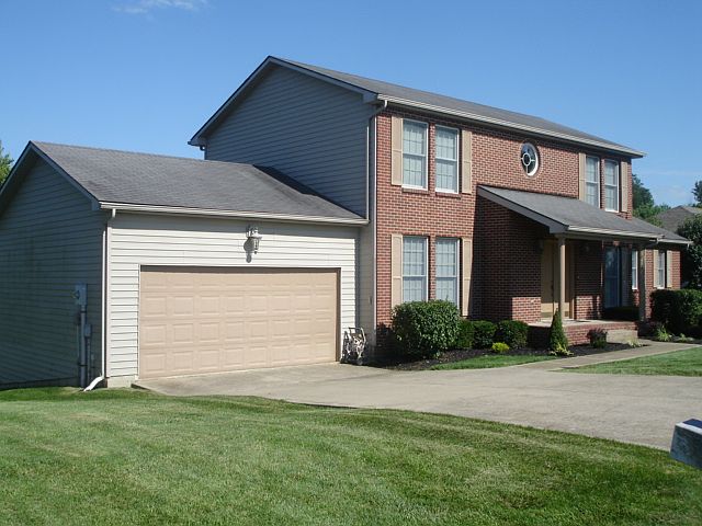 1st image of 2213 Meadowridge Dr