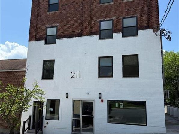 211 South St #2