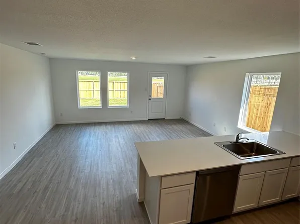 11974 Hedley Ct, Conroe, TX 77306