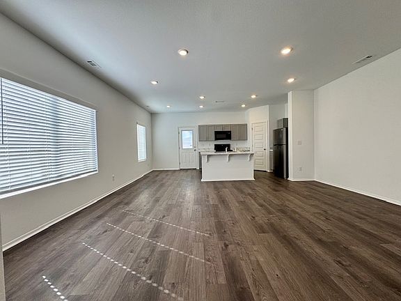 4th image of 6805 SW Dignity Ave #1