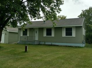 4859 Danforth Rd, Escanaba, MI 49829