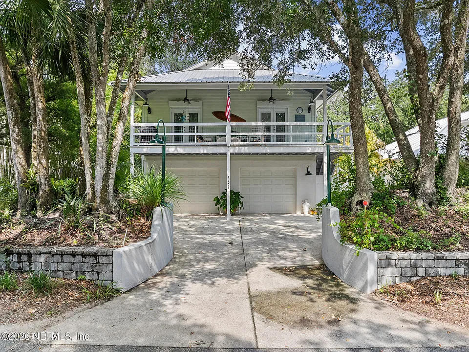 1708 Castile St